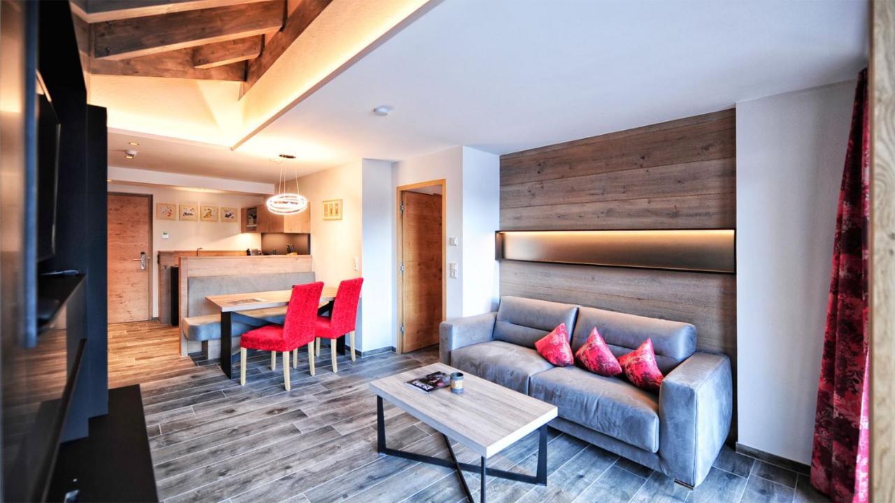 Hotel Garni Stefanie Ischgl Zewnętrze zdjęcie