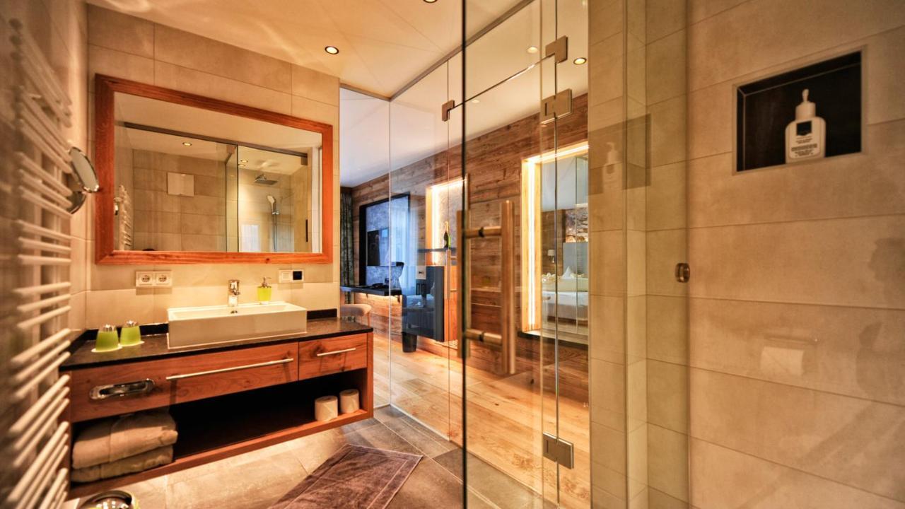 Hotel Garni Stefanie Ischgl Zewnętrze zdjęcie