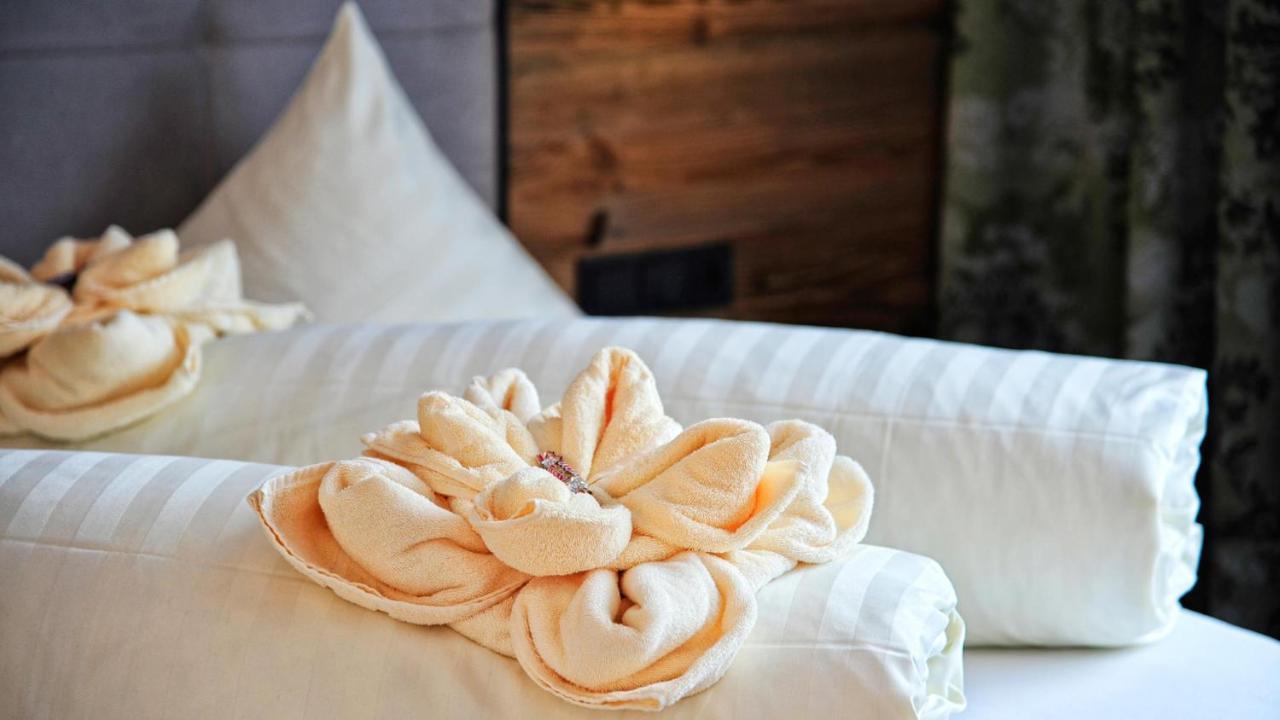 Hotel Garni Stefanie Ischgl Zewnętrze zdjęcie