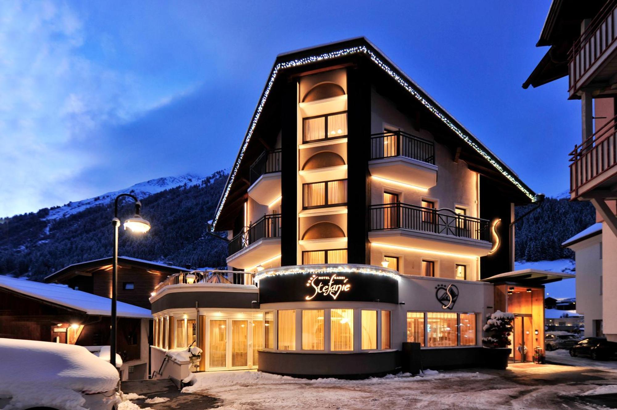 Hotel Garni Stefanie Ischgl Zewnętrze zdjęcie