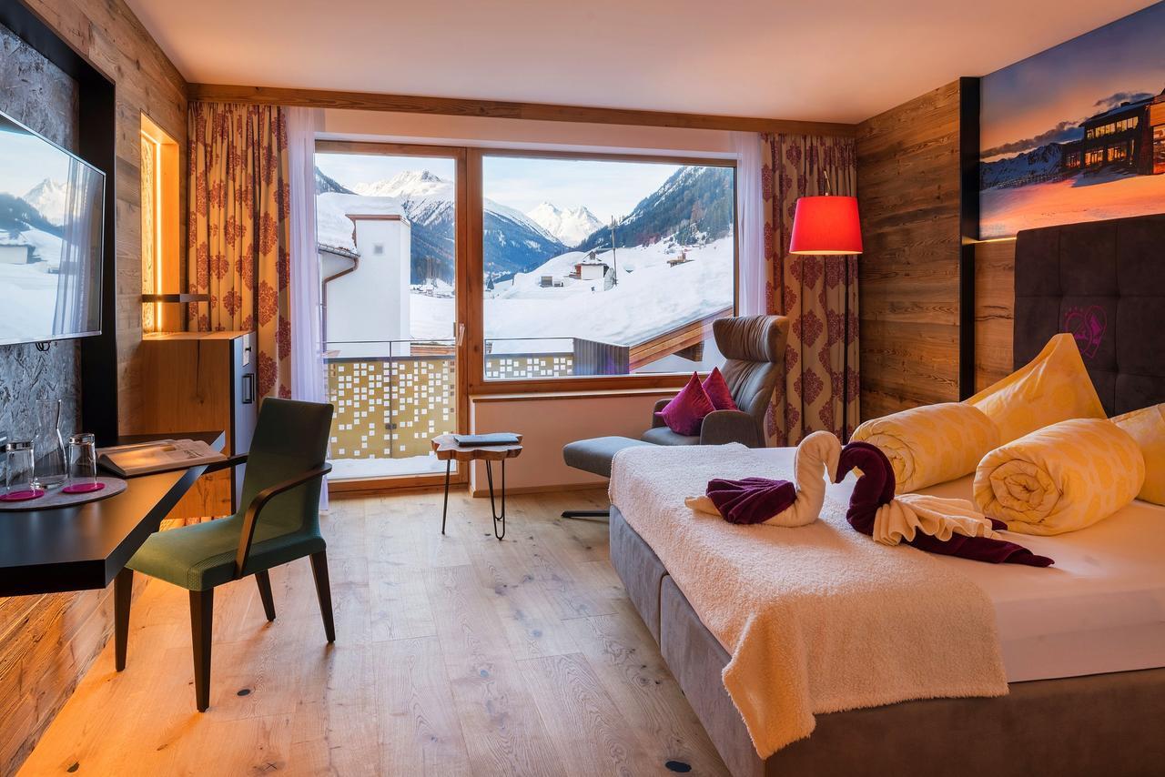 Hotel Garni Stefanie Ischgl Zewnętrze zdjęcie